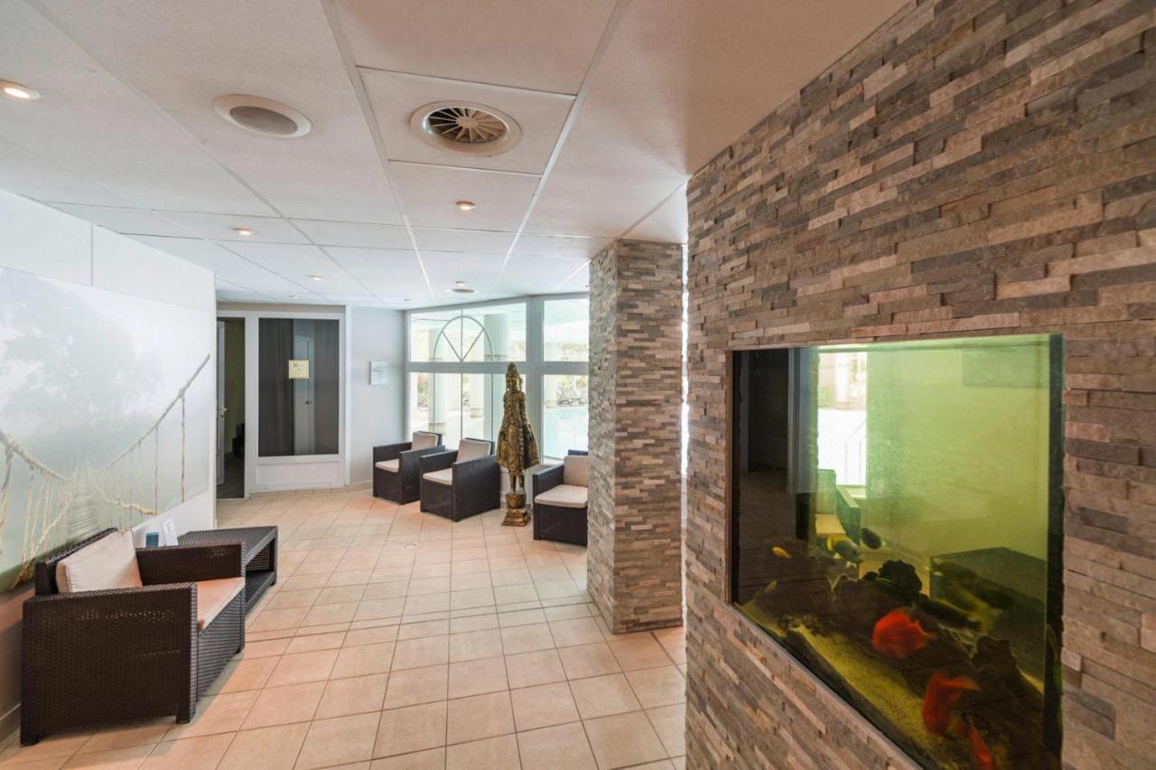לס איסאמברה Residence Pierre & Vacances Premium Les Calanques Des Issambres מראה חיצוני תמונה