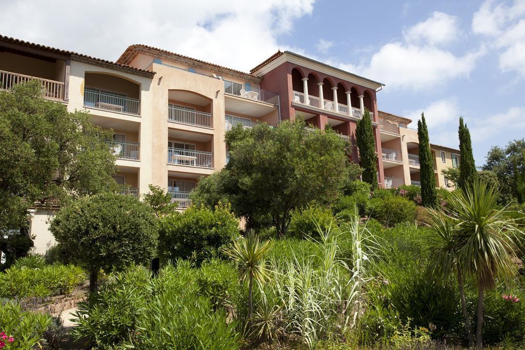 לס איסאמברה Residence Pierre & Vacances Premium Les Calanques Des Issambres מראה חיצוני תמונה