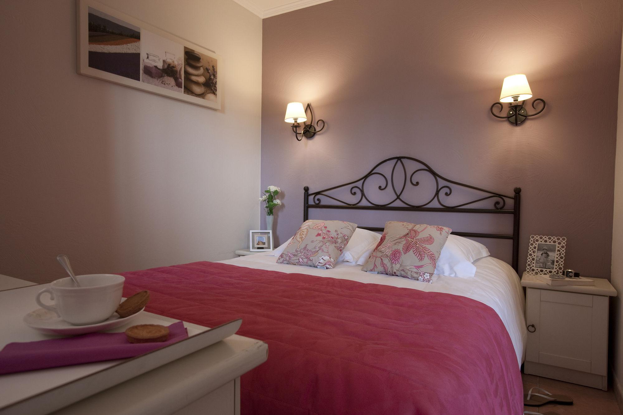 לס איסאמברה Residence Pierre & Vacances Premium Les Calanques Des Issambres מראה חיצוני תמונה